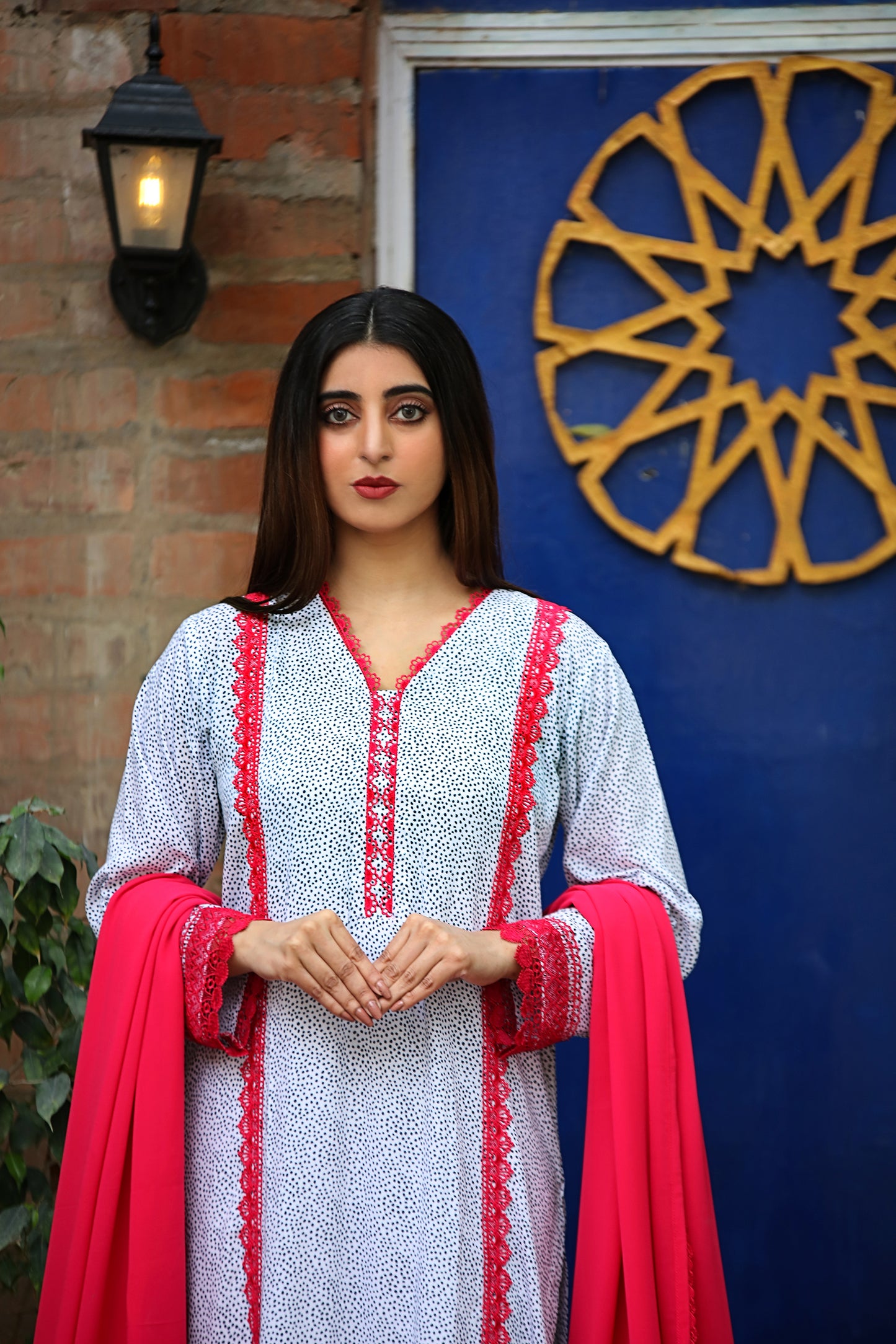 Sangeeta - 3PC Linen